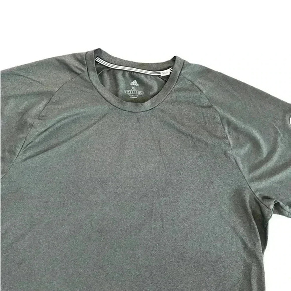 Adidas Men's Size XL Gray Polyester Active Short Sleeve Gym Shirt - Picture 2 of 9